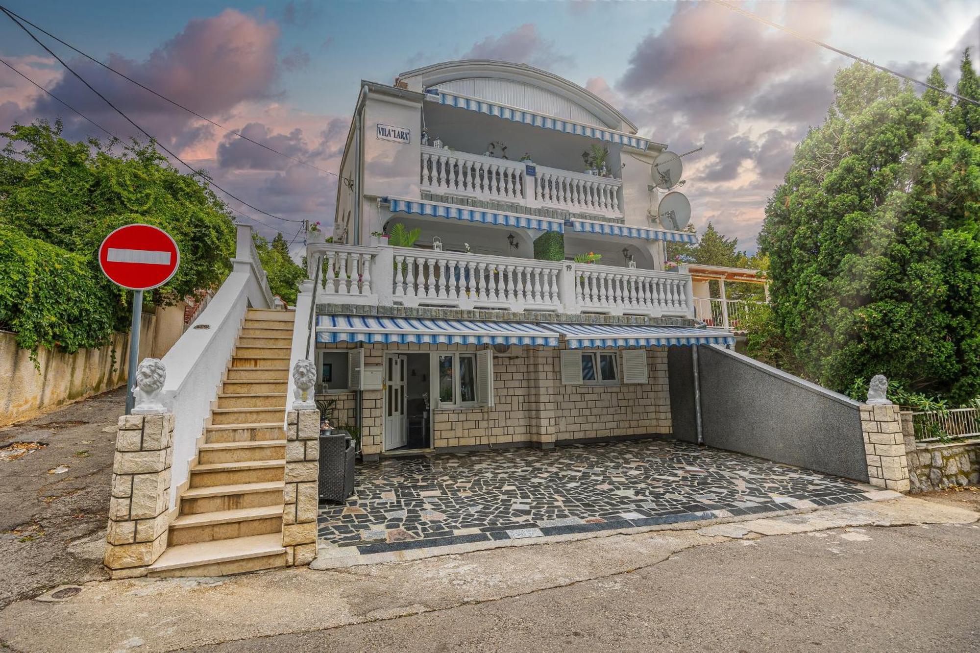 Villa Lara Klenovica Luaran gambar